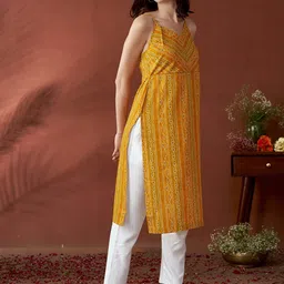 Anouk Mustard Yellow Bandhani Printed Shoulder Straps Straight Kurta image 4