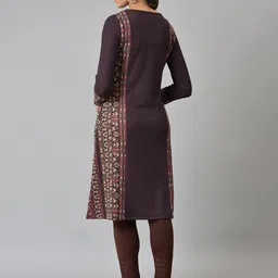 W Woven Design Keyhole Neck Kurta image 5