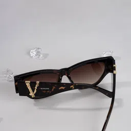 ROYALTAIL Unisex Square Sunglasses with UV Protected Lens RT-SUNG-078 image 4