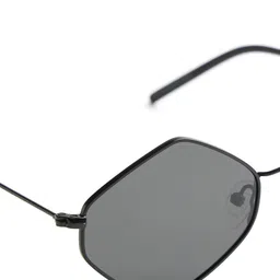 OPIUM Unisex Oval Sunglasses with Polarised and UV Protected Lens image 4