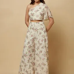 RAASSIO Floral Printed One Shoulder Top With Flared Palazzos image 5