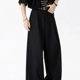 StyleCast x Revolte Men Loose Fit Easy Wash Pleated Trousers image 3