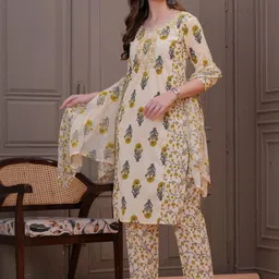 OH MI DIOS Floral Printed Thread Work Pure Cotton Kurta With Trousers & Dupatta-image-74