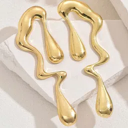 DIVASTRI Gold Plated Geometric Shaped Studs image 4