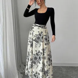 Outzidr Women Floral Printed Round Neck Maxi Dress-image-90
