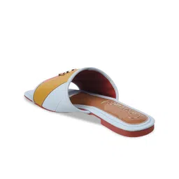 Catwalk Women Open Toe Flats image 2