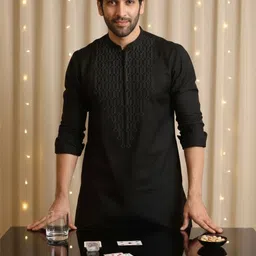 KISAH Men Embroidered Regular Thread Work Kurta with Trousers-image-85