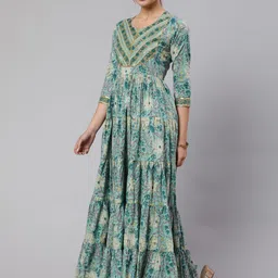 GLAM ROOTS Women Floral Printed Flared Sleeves Gotta Patti Tiering Anarkali Kurta image 4