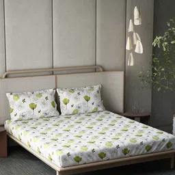 DDecor Green & White Floral 144 TC Pure Cotton King 2 Bedsheet With 4 Pillow Covers-image-12