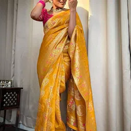 BerMondsey Woven Design Zari Silk Blend Banarasi Saree-picture-26