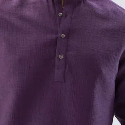 VASTRADO Men Kurta image 2
