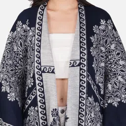 JoE Hazel Women Printed Poncho with Fringed Detail image 4