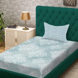 KLOTTHE Green Floral Printed Flat 300 TC Cotton Blend Single Bedsheet With Pillow Cover-picture-36
