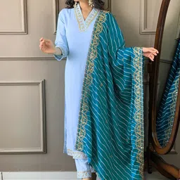 BAESD Women Ethnic Motifs Embroidered Regular Kurti with Trousers & With Dupatta image 3
