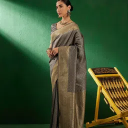 Sangria Ethnic Motifs Woven-Design Banarasi Silk Saree image 2