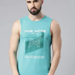 Force NXT Pack of 3 Printed Anti-Viral Anti-Odour Cool Muscle Tee image 5