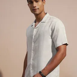 HIGHLANDER Men Relaxed Fit Textured Cuban Collar Cotton Casual Shirt image 4