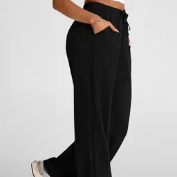 q-rious Women Cargos image 4