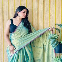 Anouk Solid Tissue Saree With Blouse Piece image 3