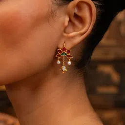 SHAYA Contemporary Studs Earrings-picture-28