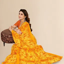 moda rapido ANAND SAREES Yellow Floral Printed Saree image 4