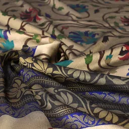 KALINI Floral Printed Saree image 5