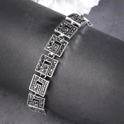 Sangria NVR Rhodium-Plated American Diamond Studded Wraparound Bracelet-picture-10
