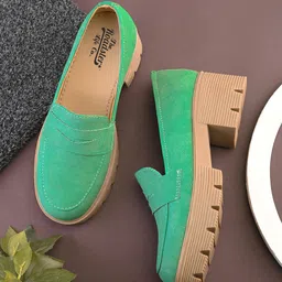 The Roadster Lifestyle Co Women Casual Block-Heeled Chunky Boots-picture-24