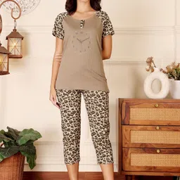 Bodycare Women Animal Printed Pure Cotton T-Shirt & Capris Night suit-image-17
