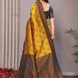 Vastravatika Paisley Zari Art Silk Kanjeevaram Saree image 2