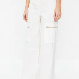Trendyol Women Mid Rise Pure Cotton Denim Cargo-image-82