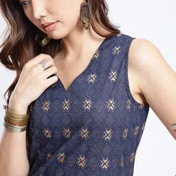 Anouk Rustic Geometric Printed Pure Cotton Kurti image 2