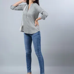 Crimsoune Club Women Bell Sleeve Linen Top-image-6