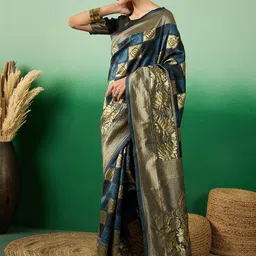 Desi Fusion Woven Design Zari Pure Silk Saree image 5