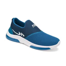 World Wear Footwear Men Mesh Running Non-Marking Sports Shoes image 3