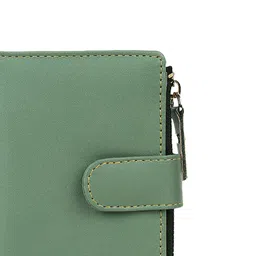 TnW Women Set Of 2 Textured Leather Two Fold Wallet image 3