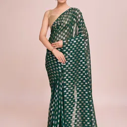 DIVASTRI Embellished Sequinned Pure Georgette Saree image 2