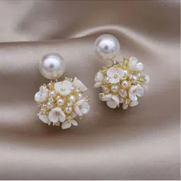 Shining Diva Fashion Contemporary Studs Earrings-picture-20