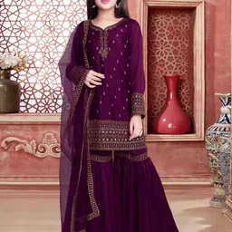 Wommaniya Impex Girls Floral Embroidered Regular Kurta with Sharara & With Dupatta-picture-51