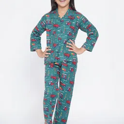 berrytree Girls Green & Red Graphic Printed Warm Flannel Winter Night Suit-picture-53
