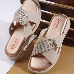 denill Women Wedges Sandal-picture-32