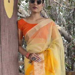 DIVASTRI Tie and Dye Zari Organza Saree image 5