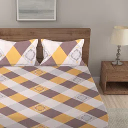KLOTTHE Yellow & Grey Geometric Printed 300 TC Double Bedsheet With 2 Pillow Covers image 5