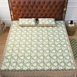 Art Avenue Green & White Floral 120 TC King Bedsheet with 2 Pillow Covers-picture-23