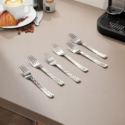 havenchef Velouris Esmaray Cutlery Tea Fork Set | Anti-Rust, Mirror Finish, 5.5 Inch Steel Cutlery Set-picture-16