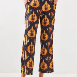 BIANCO LUCCI Women Ethnic Motifs Printed Trousers image 4