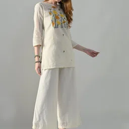 KALINI Women Embroidered Tunic & Palazzos image 4