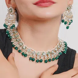 divisha Divisha18 K Gold-Plated CZ-Studded & Pearl Beaded Jewellery Set image 5