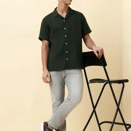 Allen Solly Men Solid Cuban Collar Pure Cotton Casual Shirt image 2