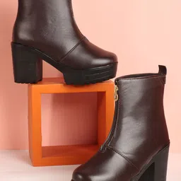 Killer Women Comfortable Zip Front Chain Boots-image-35